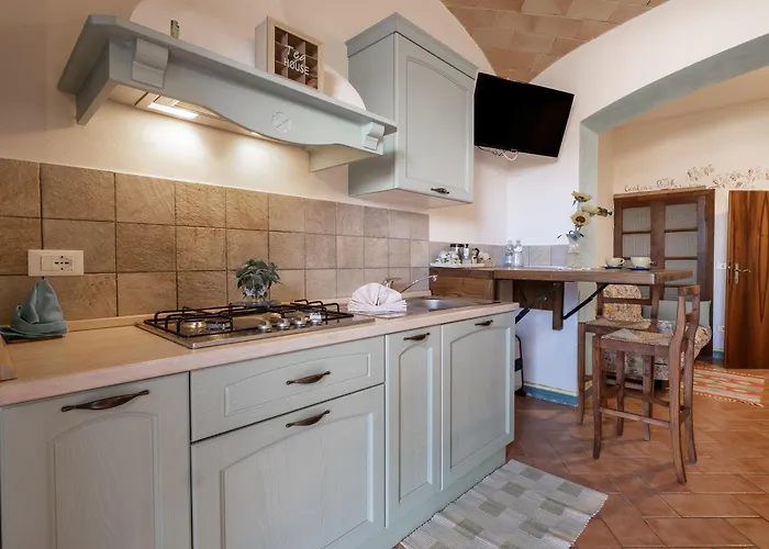 Le Stanze Della Terrazza Sul Borgo Castel del Piano (Tuscany)